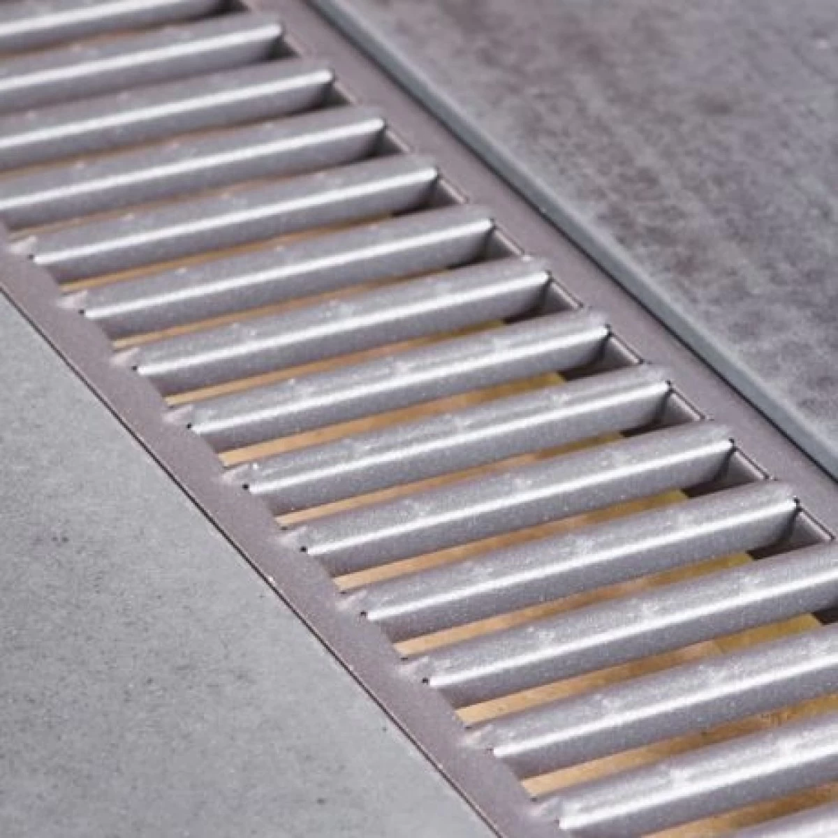 ACO Euroline 100 Shadow Grey Met Uitloop - Afbeelding 2