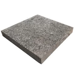 BK Vietnamese Blauwsteen Gebouchardeerd 20x20x2.5 LOT 10.6m² (265 Tegels)